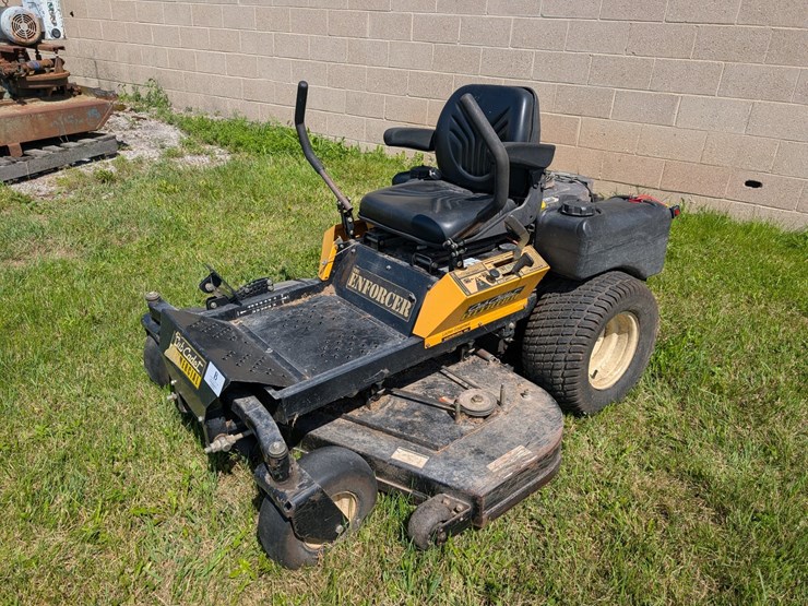 #2488-•-2007-cub-cadet-enforcer-mower-image-19