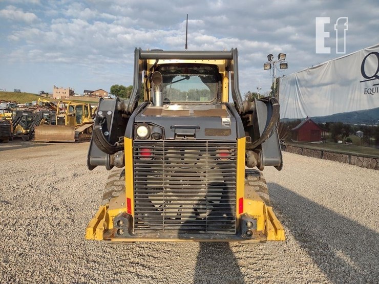 2019-deere-324g-image-4