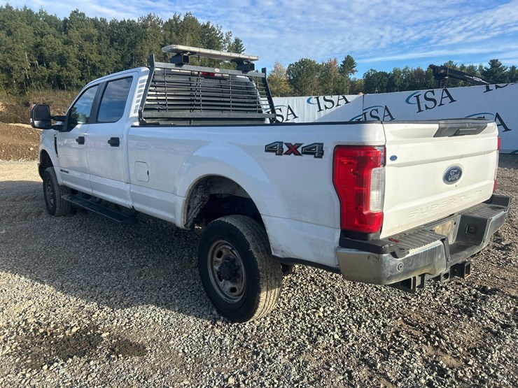 2020-ford-f350-image-3