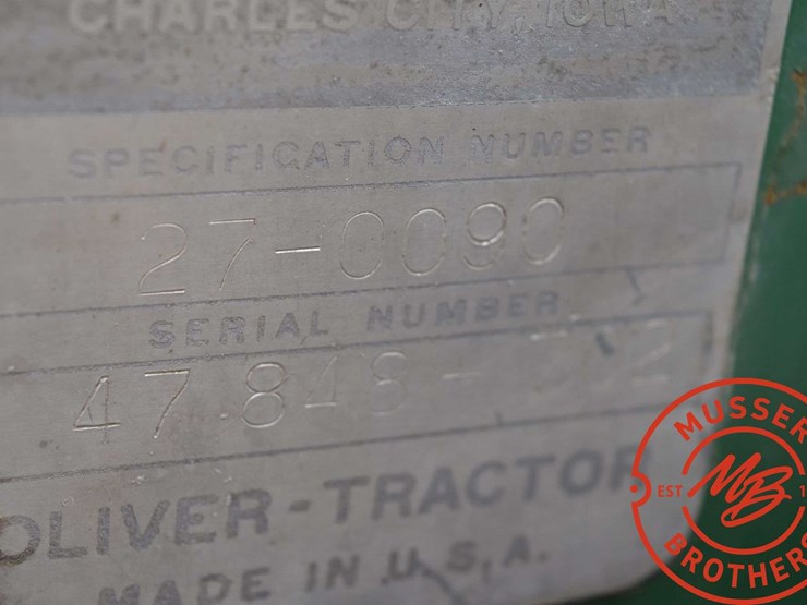 1957-oliver-77-row-crop-tractor-image-24