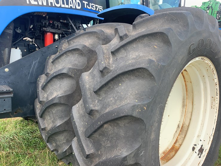 2004-new-holland-tj375-image-14