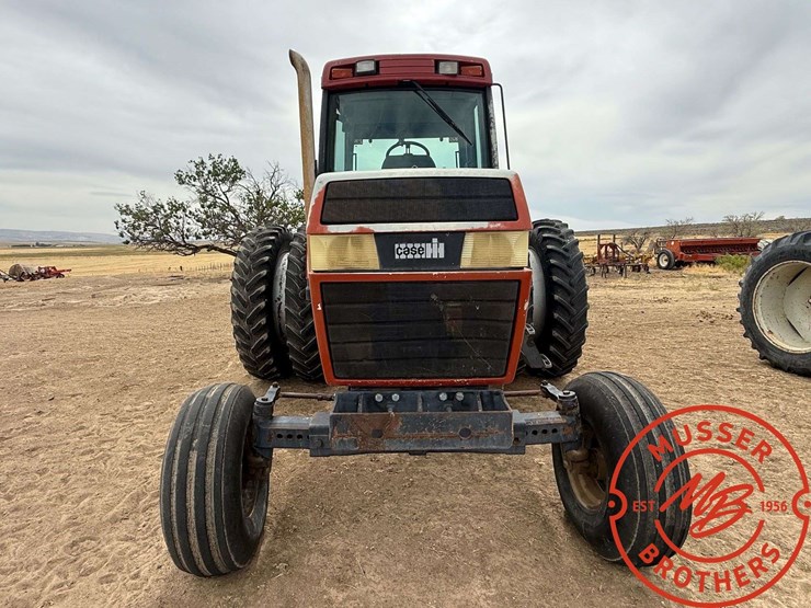 1989-case-ih-7110-tractor-image-7