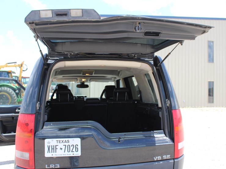 2006-land-rover-lr3-se-image-8
