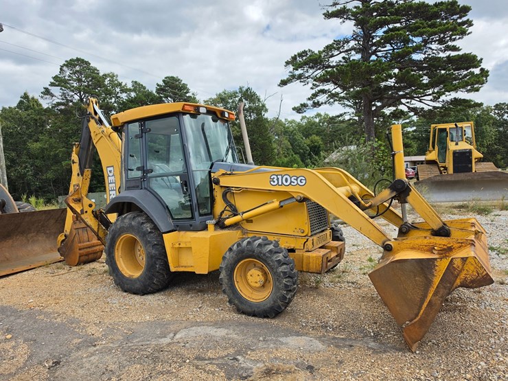 deere-310sg-image-11