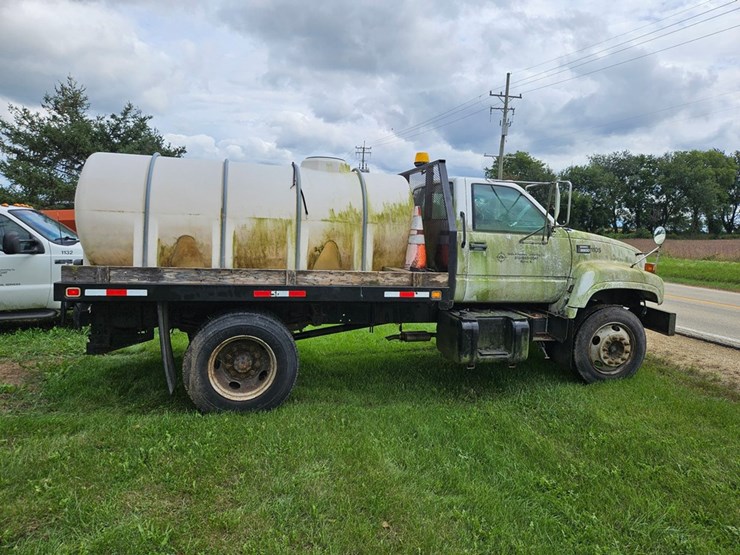 #2087-•-1998-gmc-c5500-water-truck-image-6