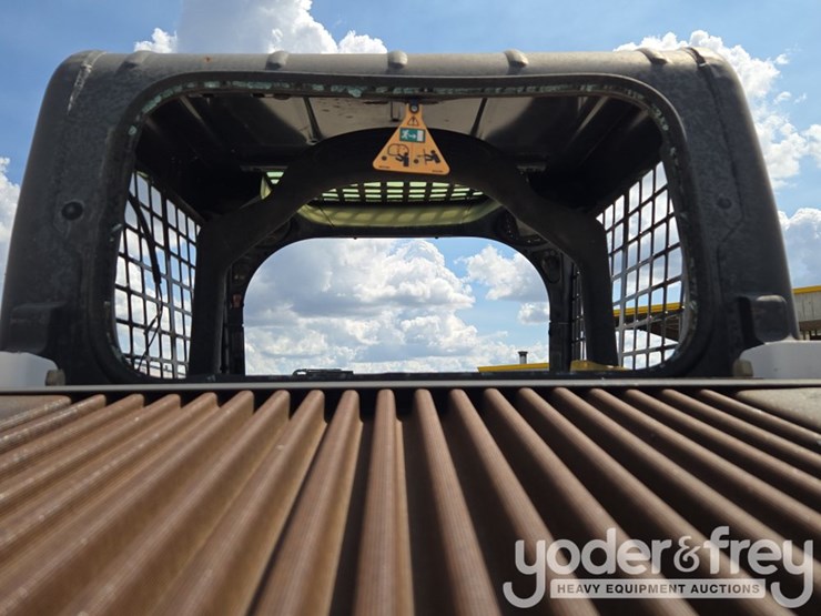 2016-bobcat-t590-image-42