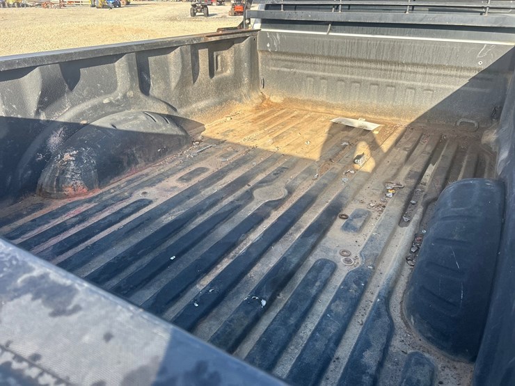 2020-ford-f350-image-22