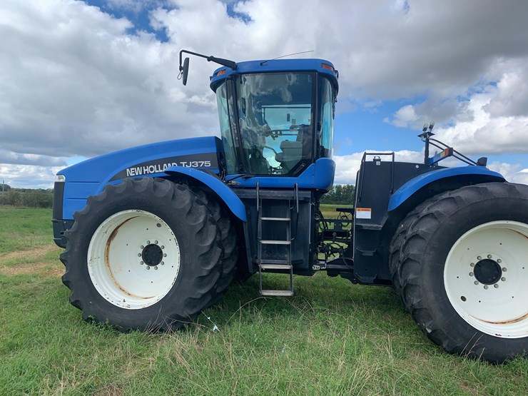 2004-new-holland-tj375-image-10