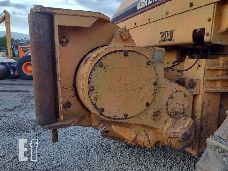 1996-caterpillar-d6h-image-31