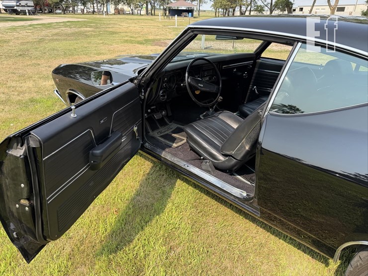 1969-chevrolet-chevelle-ss-image-14