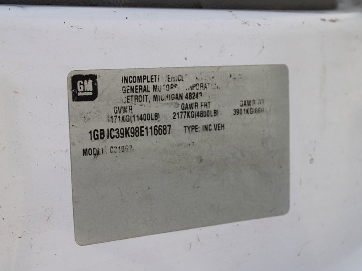 2008-chevrolet-3500-image-10