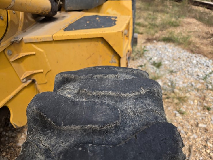 deere-310sg-image-101