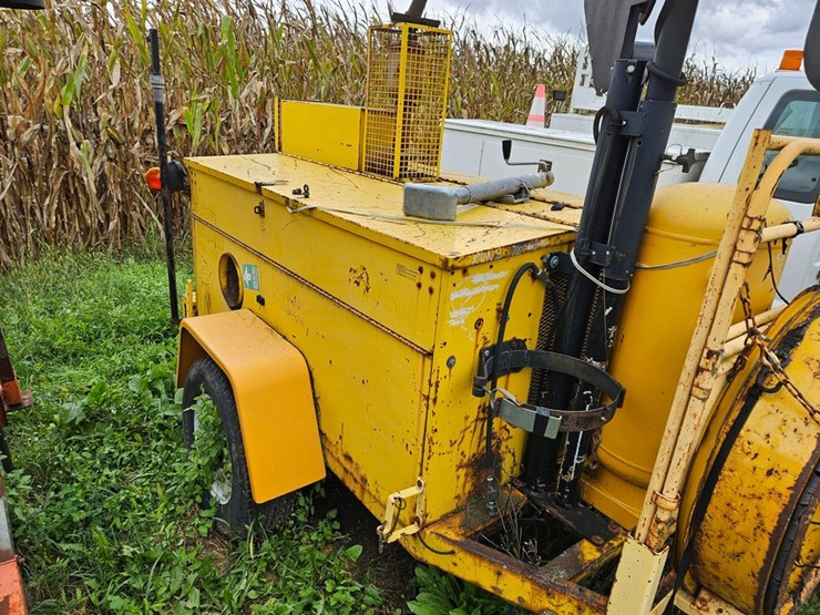 #2075-•-hescc-1500-15-service-trailer-image-34