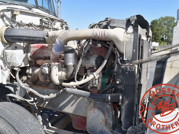 2003-peterbilt-378-image-15