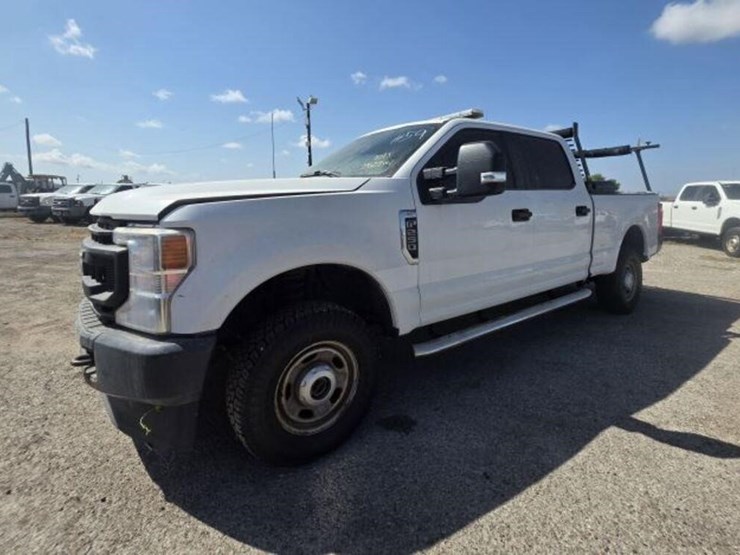 2022-ford-f250-image-1