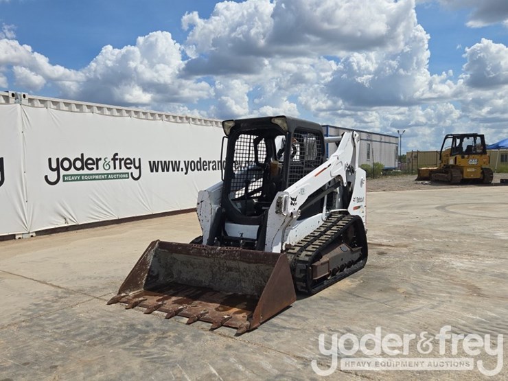 2016-bobcat-t590-image-1