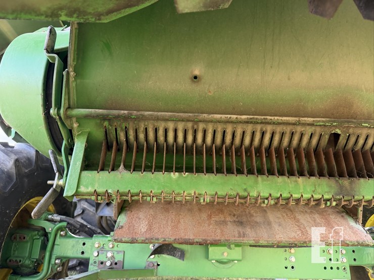 2011-john-deere-9870-sts-image-102