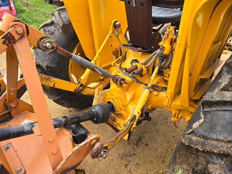 #2039-•-john-deere-tractor-image-14