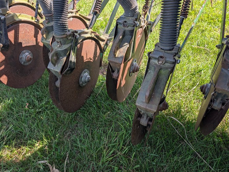 john-deere-8200-image-10