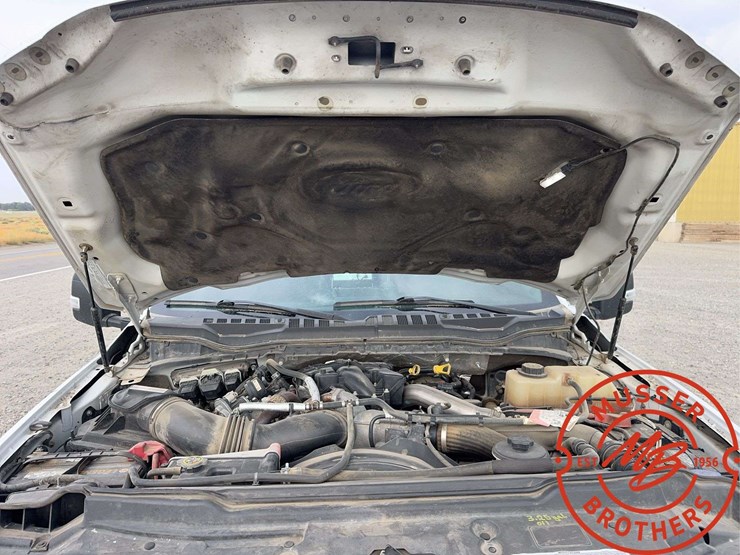 2017-ford-f550-image-35