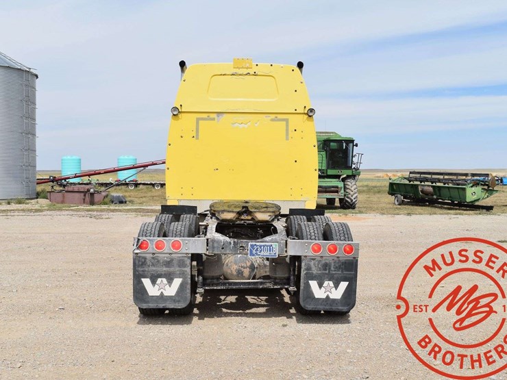 2001-western-star-4964ex-image-5