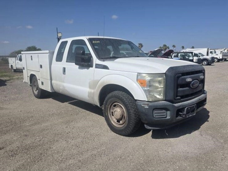 2015-ford-f250-image-2