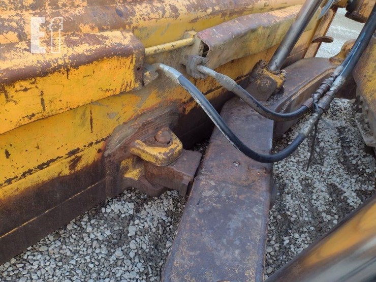 1996-caterpillar-d6h-image-23
