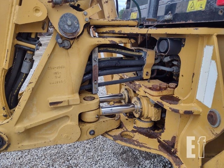 2005-caterpillar-430d-image-35