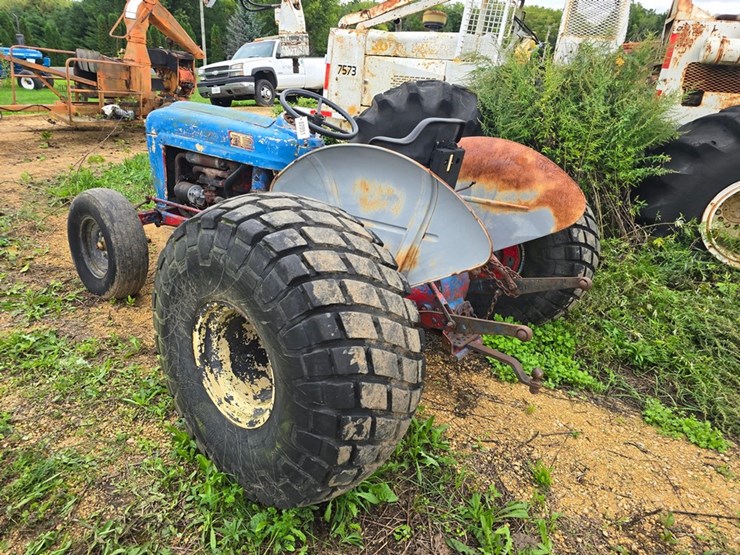 ford-800-image-3