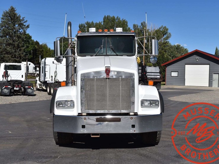 1999-kenworth-t800b-image-13