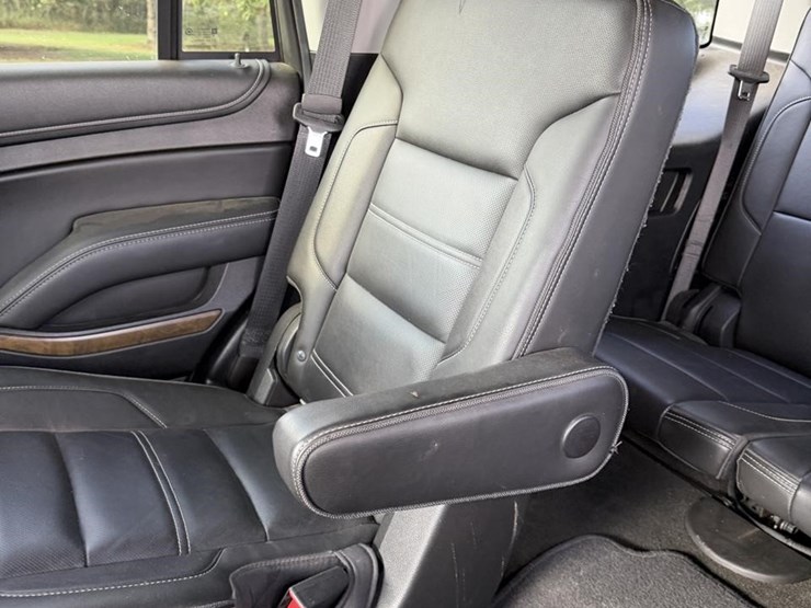 2018-gmc-yukon-denali-image-27