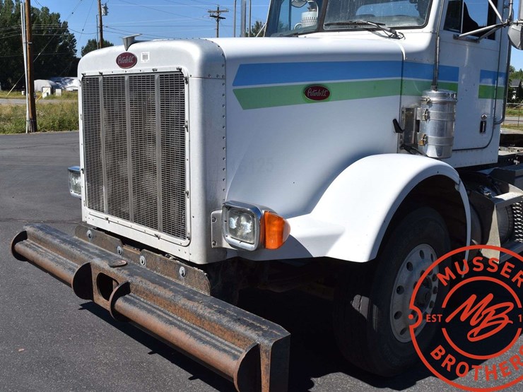 2003-peterbilt-378-image-12