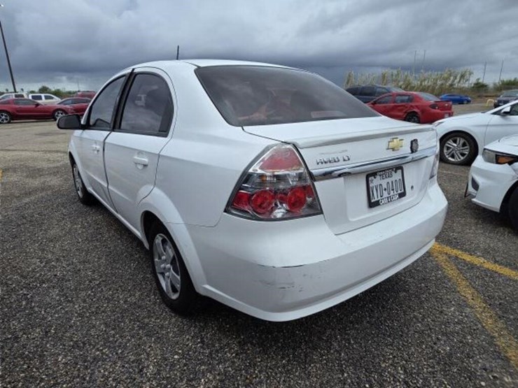 10-chev-4d-kl1td5de1ab098389-image-4