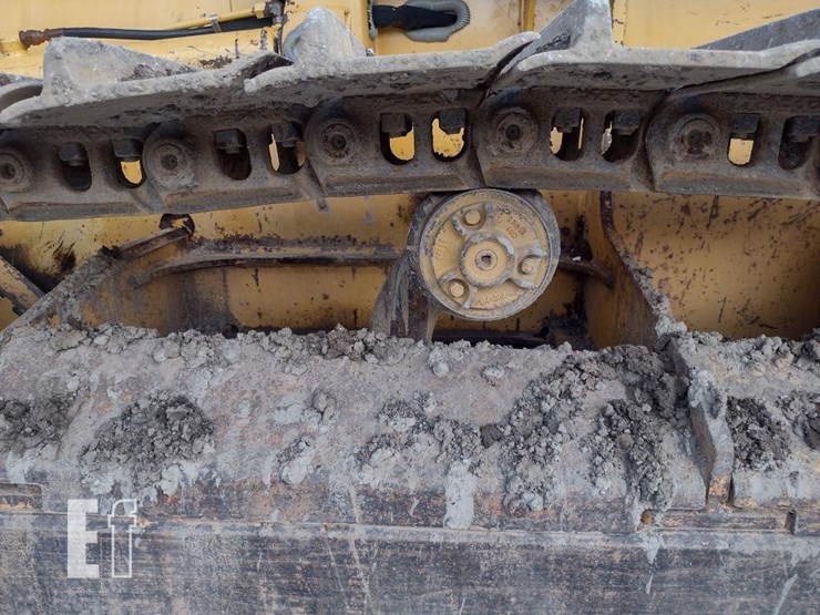 2001-deere-650h-image-17