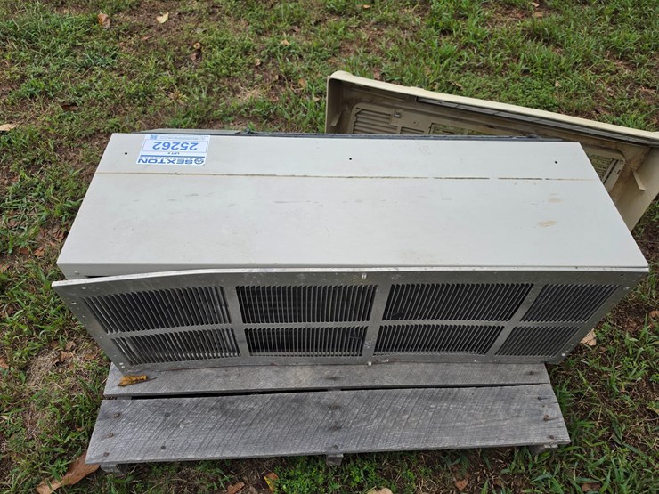 #25262-•-amana-a/c-&-heater-unit-image-3