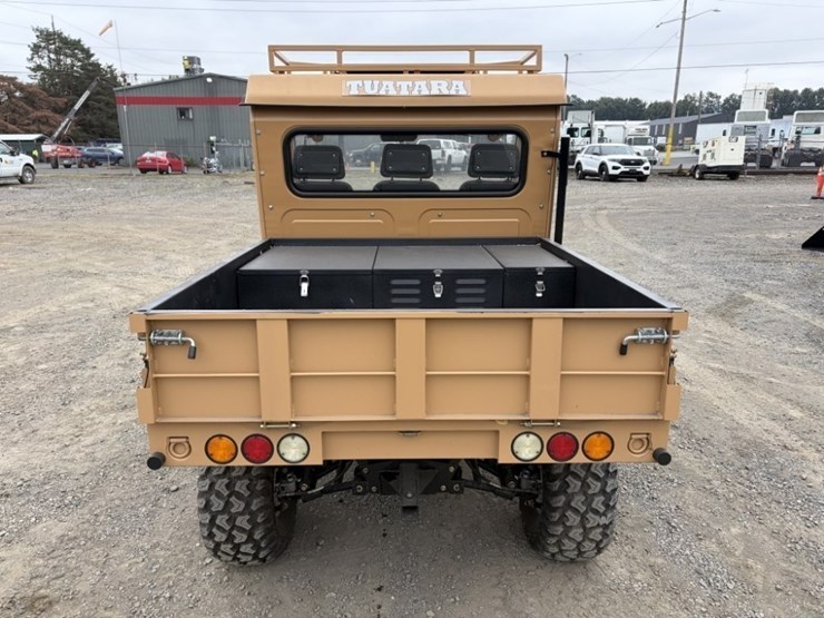 2023-tuatara-1000-efi-4wd-utility-cart-image-5