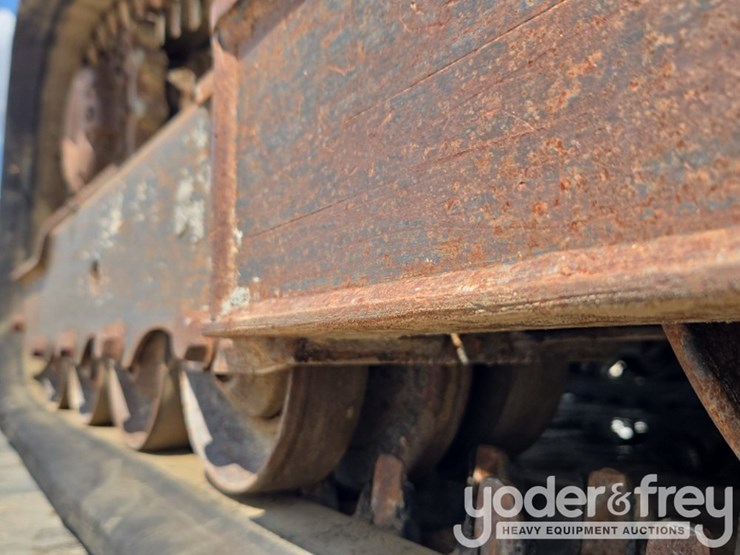2016-bobcat-t590-image-16