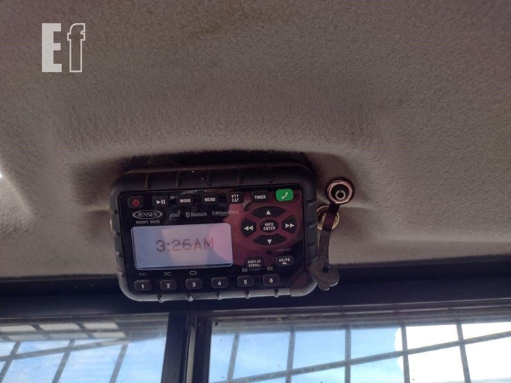 case-tv450b-image-9