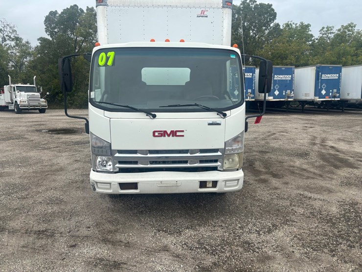 #2330-•-2008-gmc-16'-box-truck-image-6