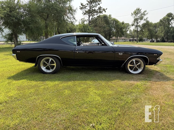 1969-chevrolet-chevelle-ss-image-4