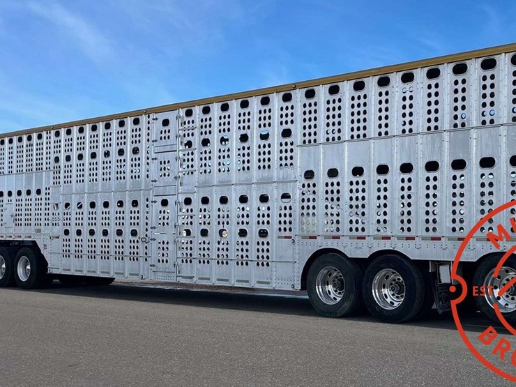2003-merritt-cattle-trailer---53'-image-1