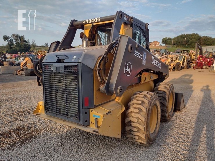 2019-deere-332g-image-25
