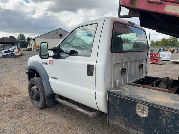 2006-ford-f450-xl-image-12