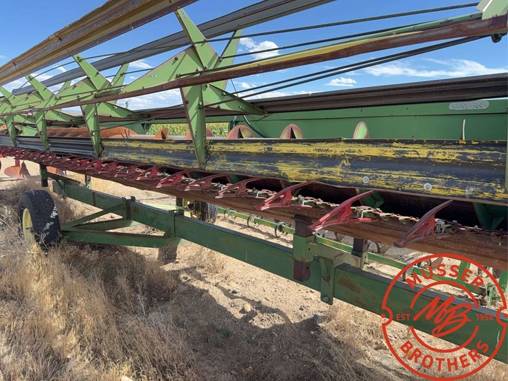 john-deere-224-image-6