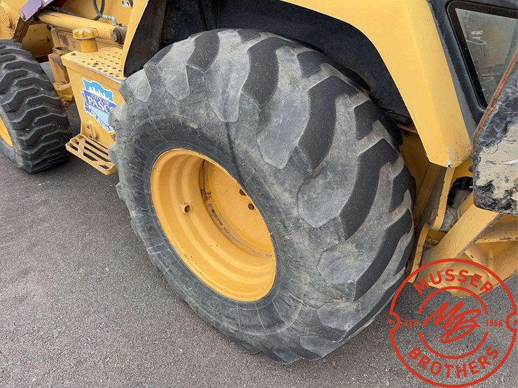 1994-john-deere-310d-image-21