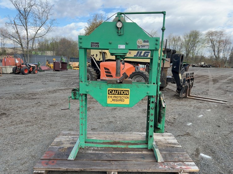 kr-wilson-75-ton-shop-press-image-5