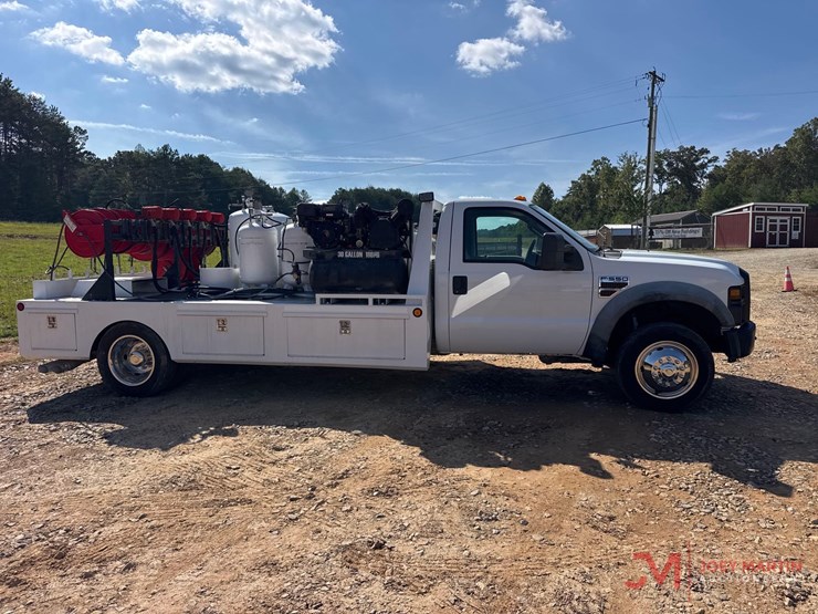 2008-ford-f550-xl-image-2