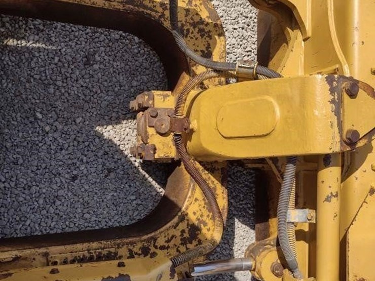 2002-caterpillar-d5m-lgp-image-25