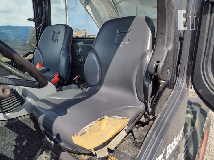 2021-bobcat-toolcat-5600-image-14