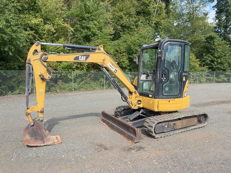 2013-caterpillar-304e-cr-image-1